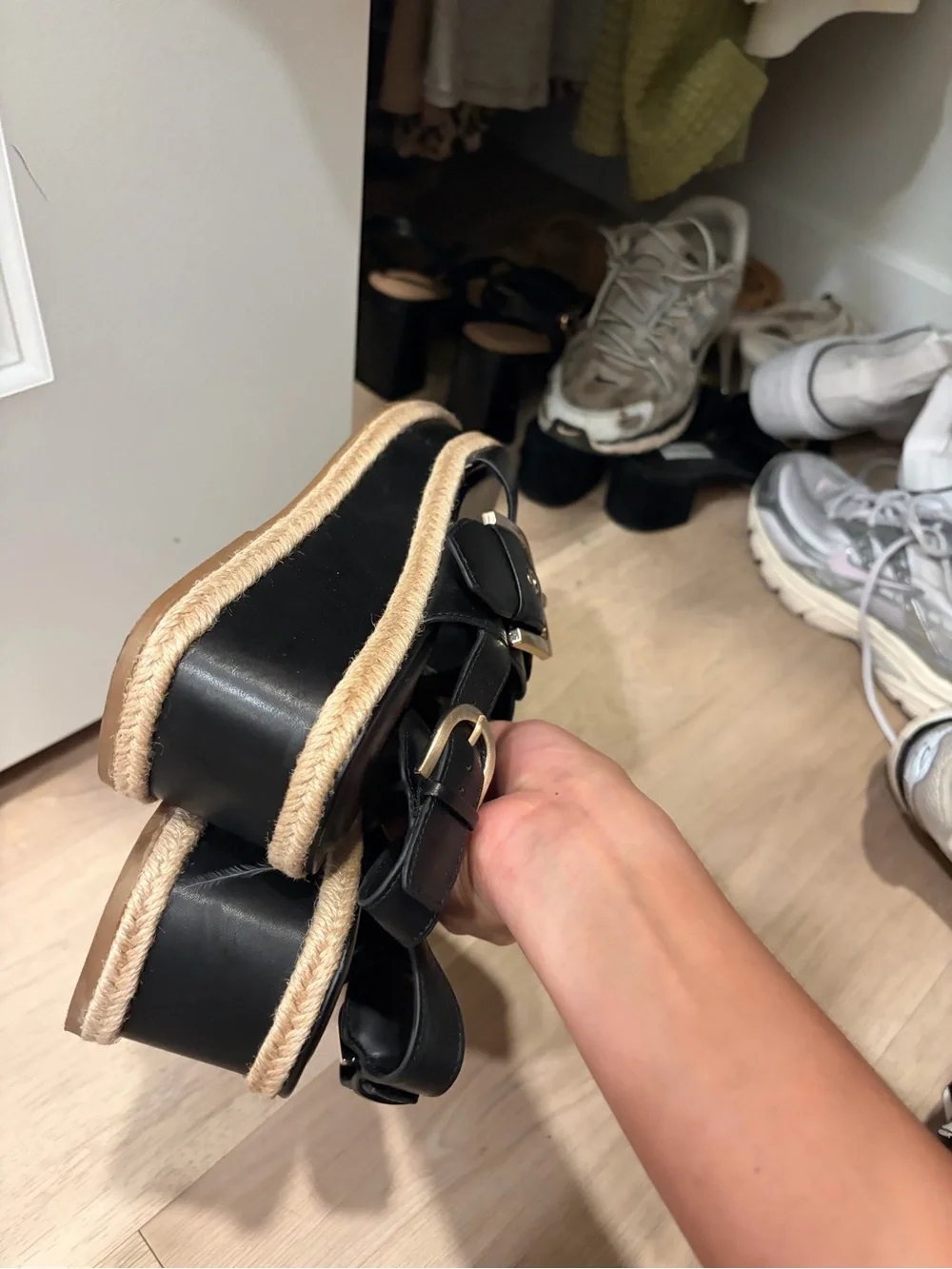 Marc fisher 7.5 Black Leather Espadrille Slingback Sandals with Gold Buckle